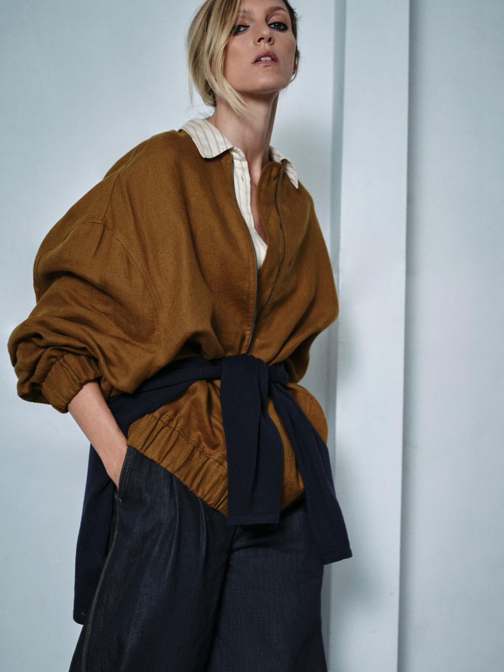 ZARA Oversized linen bomber jacket Zara “Zw” collection. S NWT